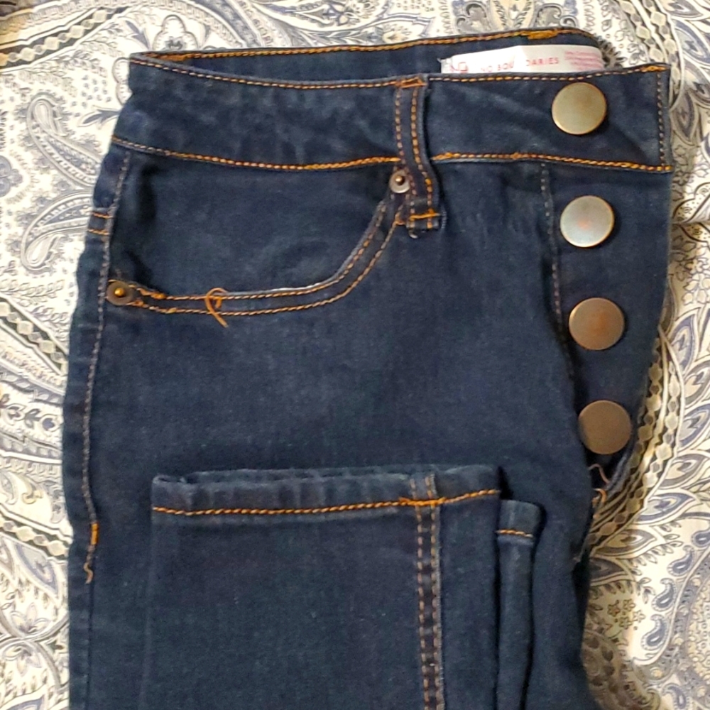 No Boundaries skinny jeans